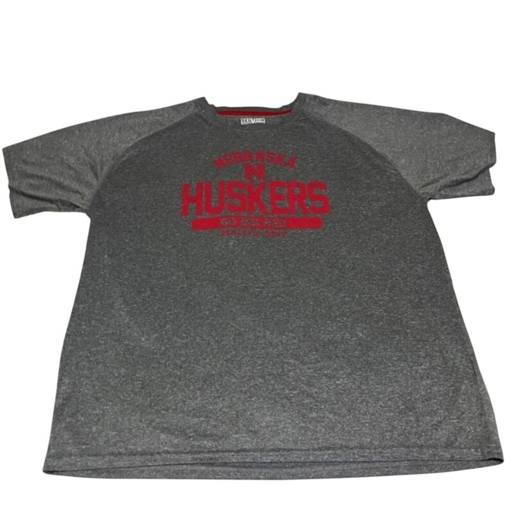 Nebraska Huskers Majestic Dri Fit Shirt XL Gray Red Athletic Dept Tee EUC